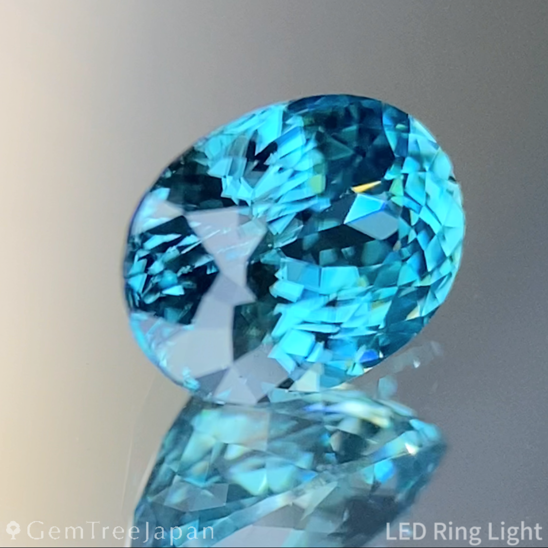 Blue Zircon 1.06ct / Cambodia / Super Gira Cut