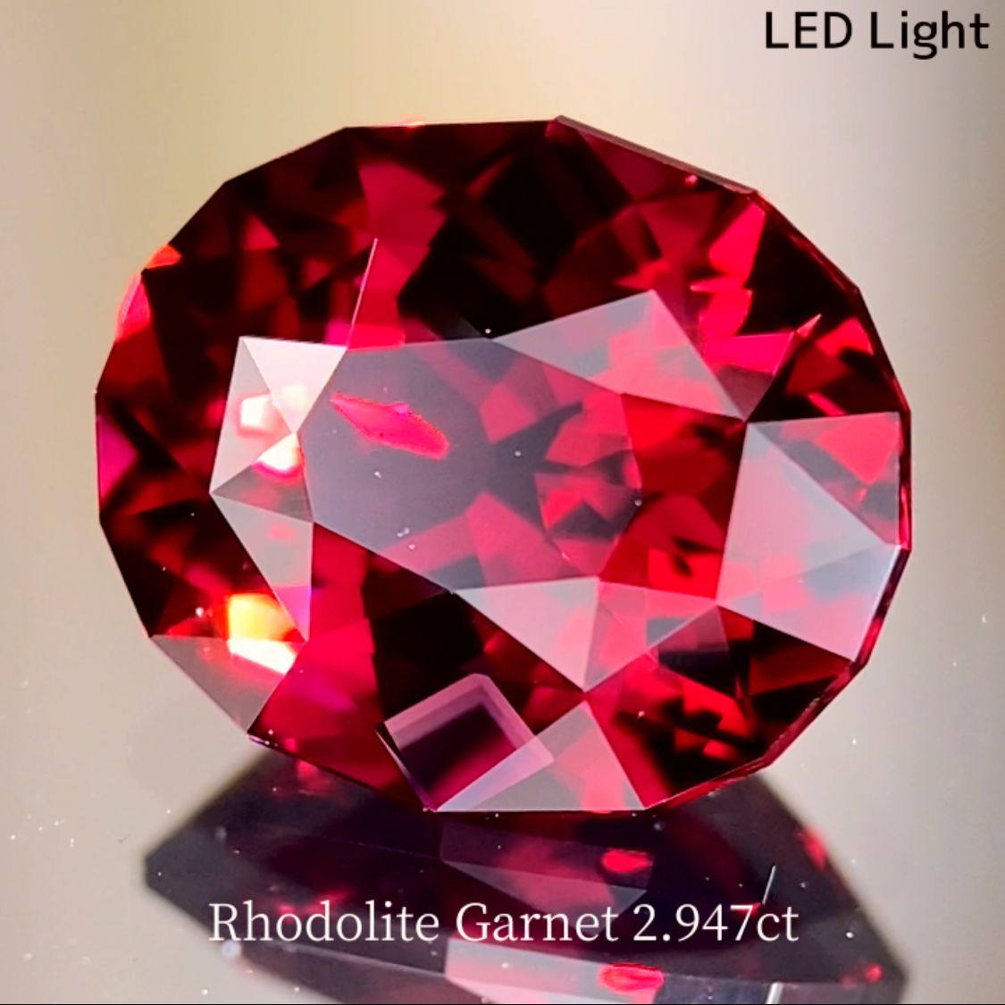 Rhodolite Garnet 2.947ct / Tanzania