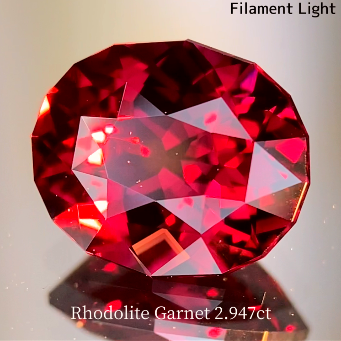Rhodolite Garnet 2.947ct / Tanzania