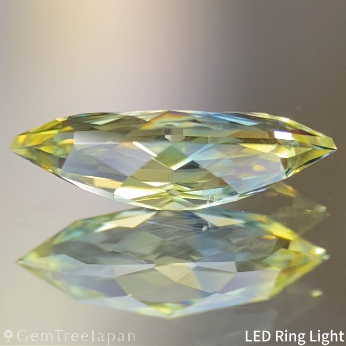 Parti-Color Sapphire 0.922ct / Nigeria