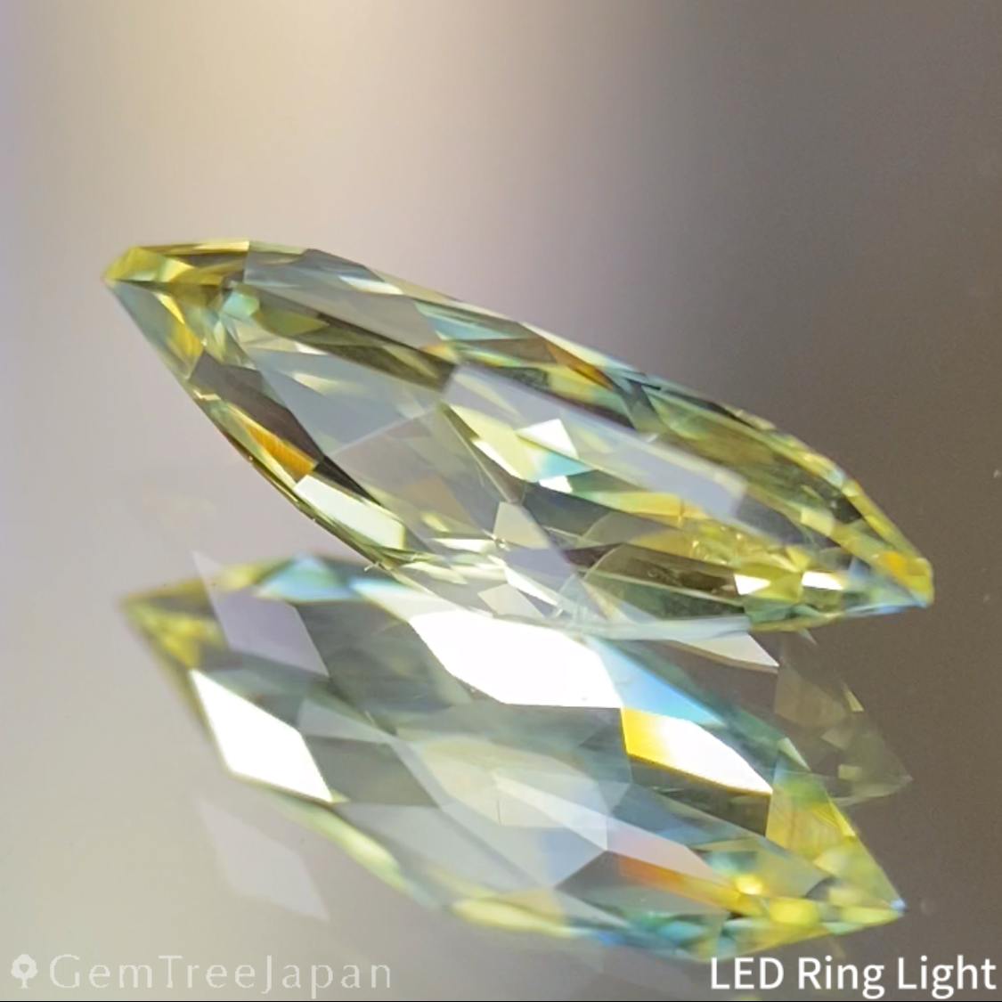 Parti-Color Sapphire 0.922ct / Nigeria