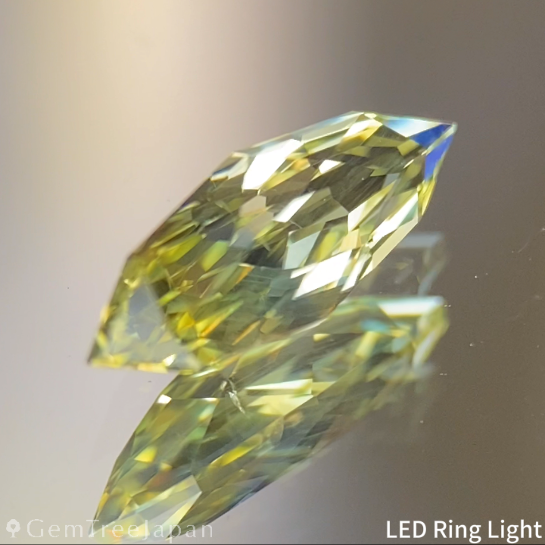 Parti-Color Sapphire 0.922ct / Nigeria