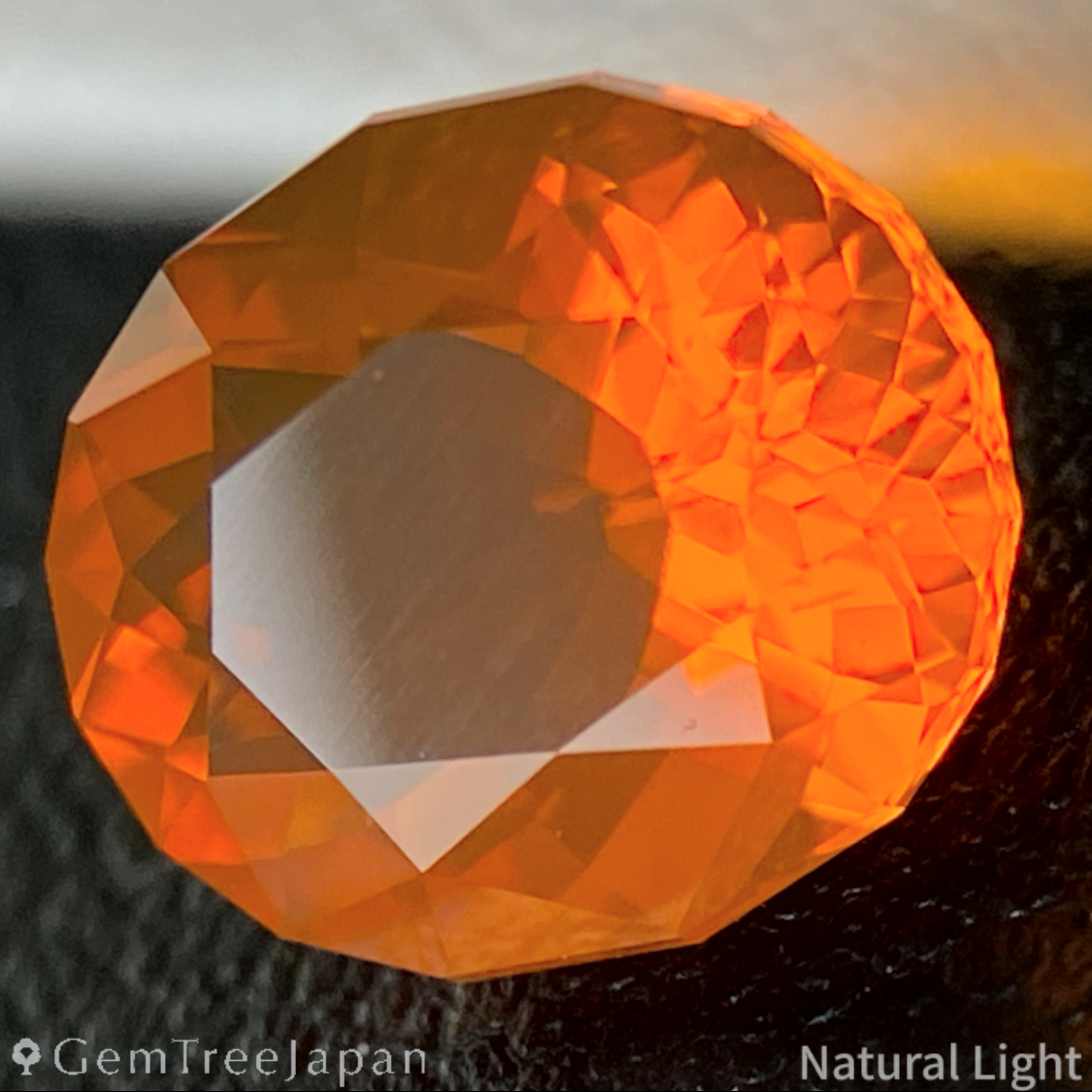 Fire Opal 1.46ct / Mexico