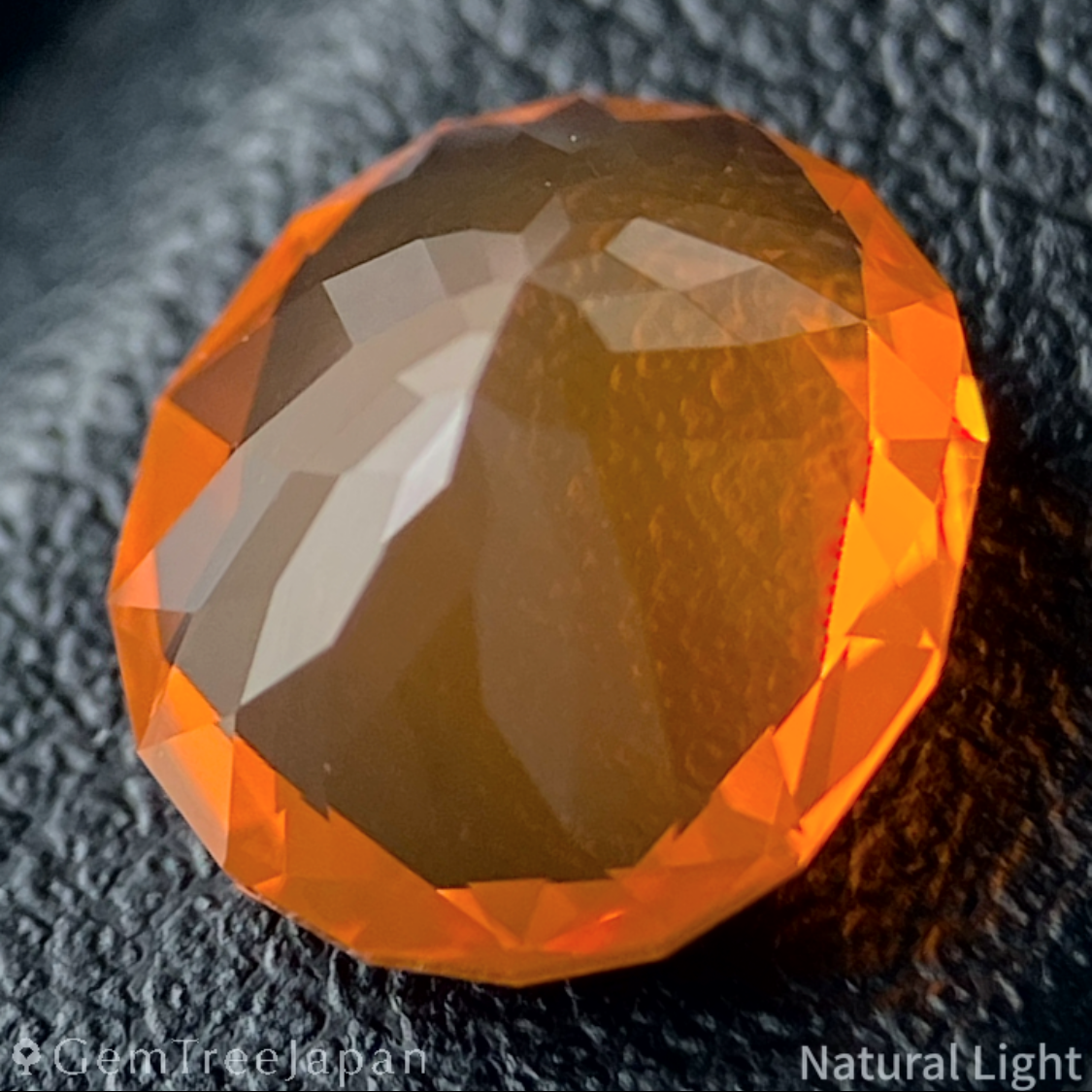 Fire Opal 1.46ct / Mexico