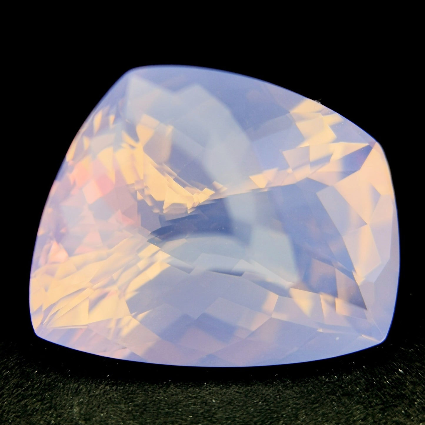 Milky Amethyst 6.943ct