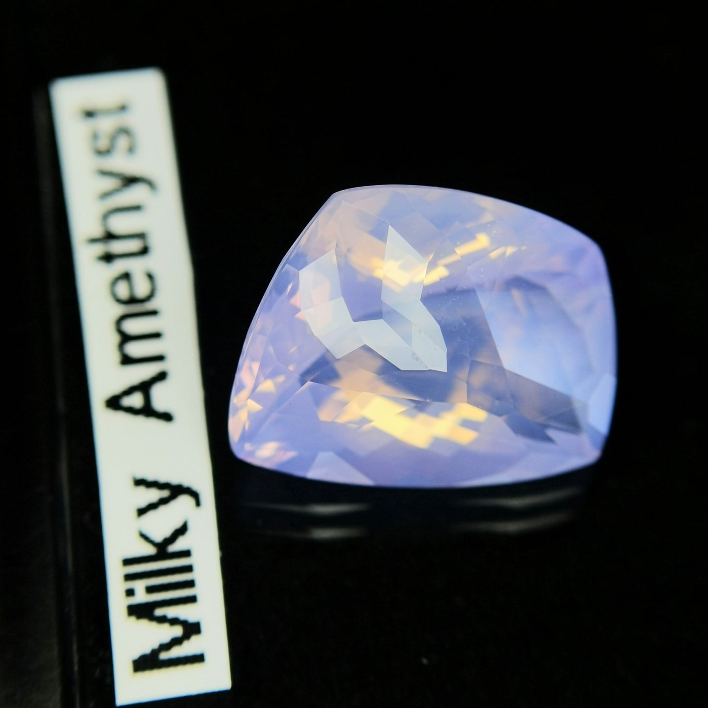 Milky Amethyst 6.943ct