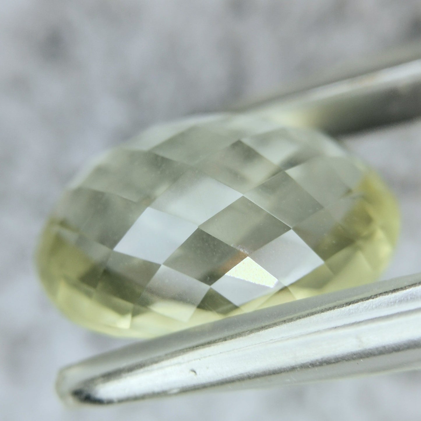 Orthoclase Feldspar 9.04ct / Sri Lanka