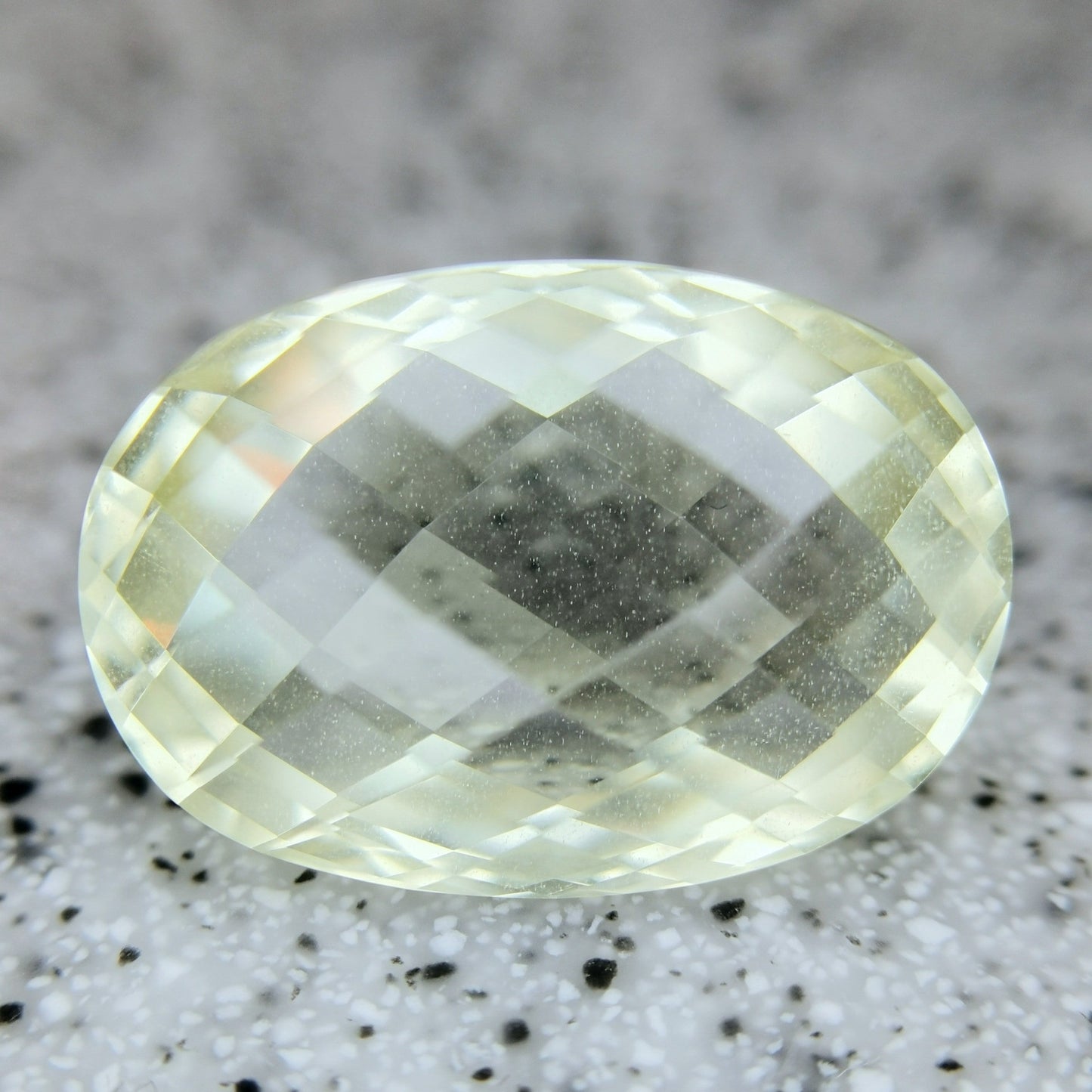 Orthoclase Feldspar 9.04ct / Sri Lanka