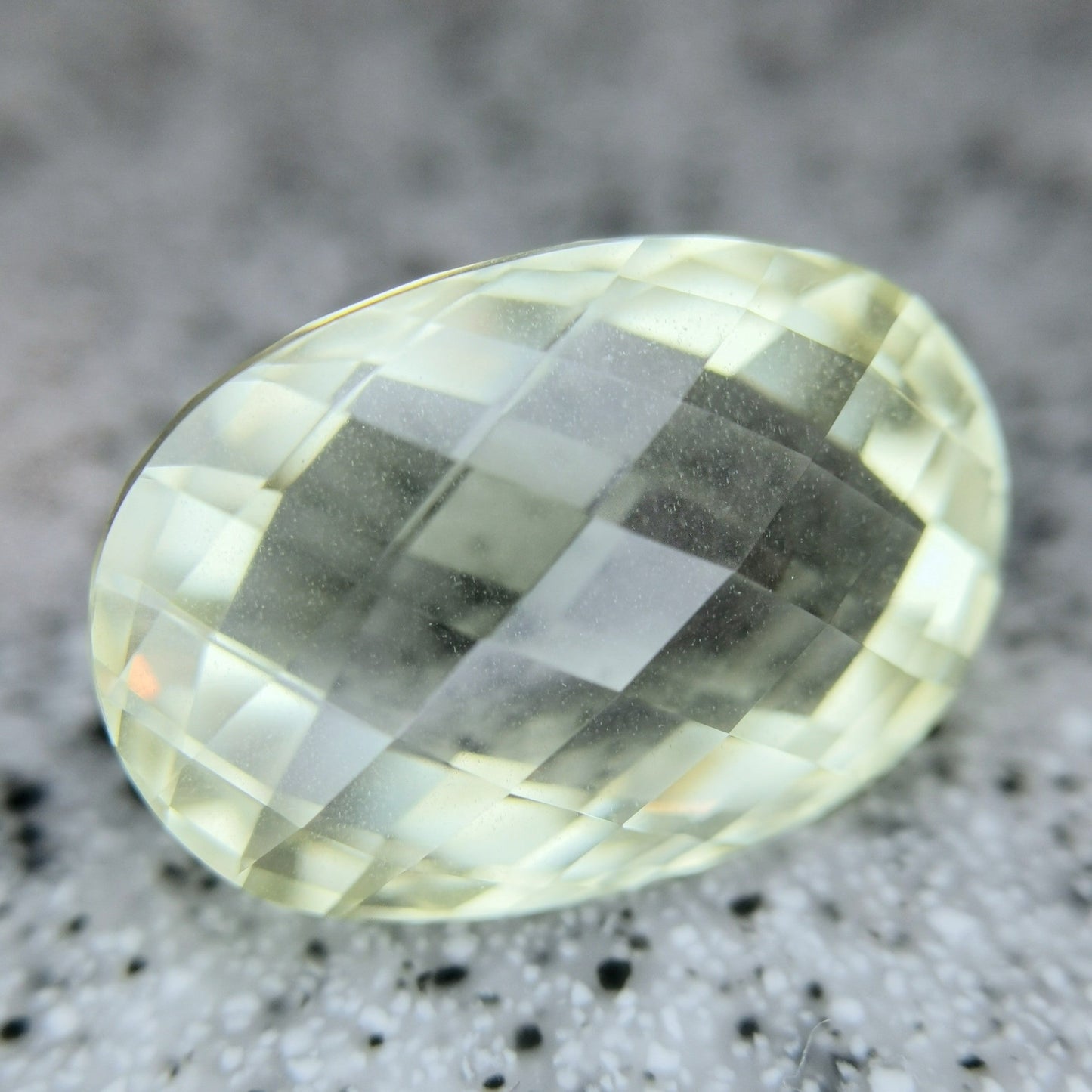 Orthoclase Feldspar 9.04ct / Sri Lanka