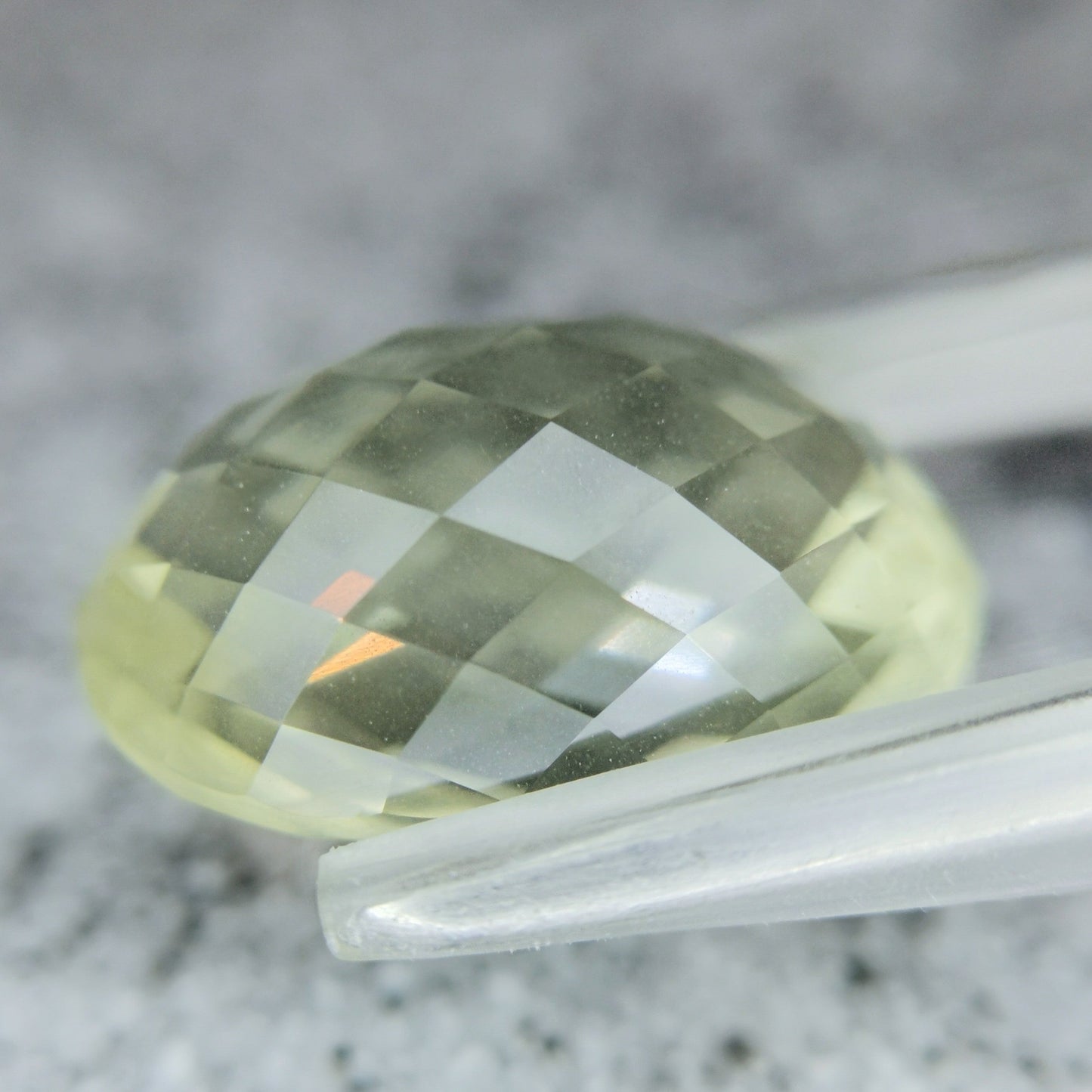 Orthoclase Feldspar 9.04ct / Sri Lanka