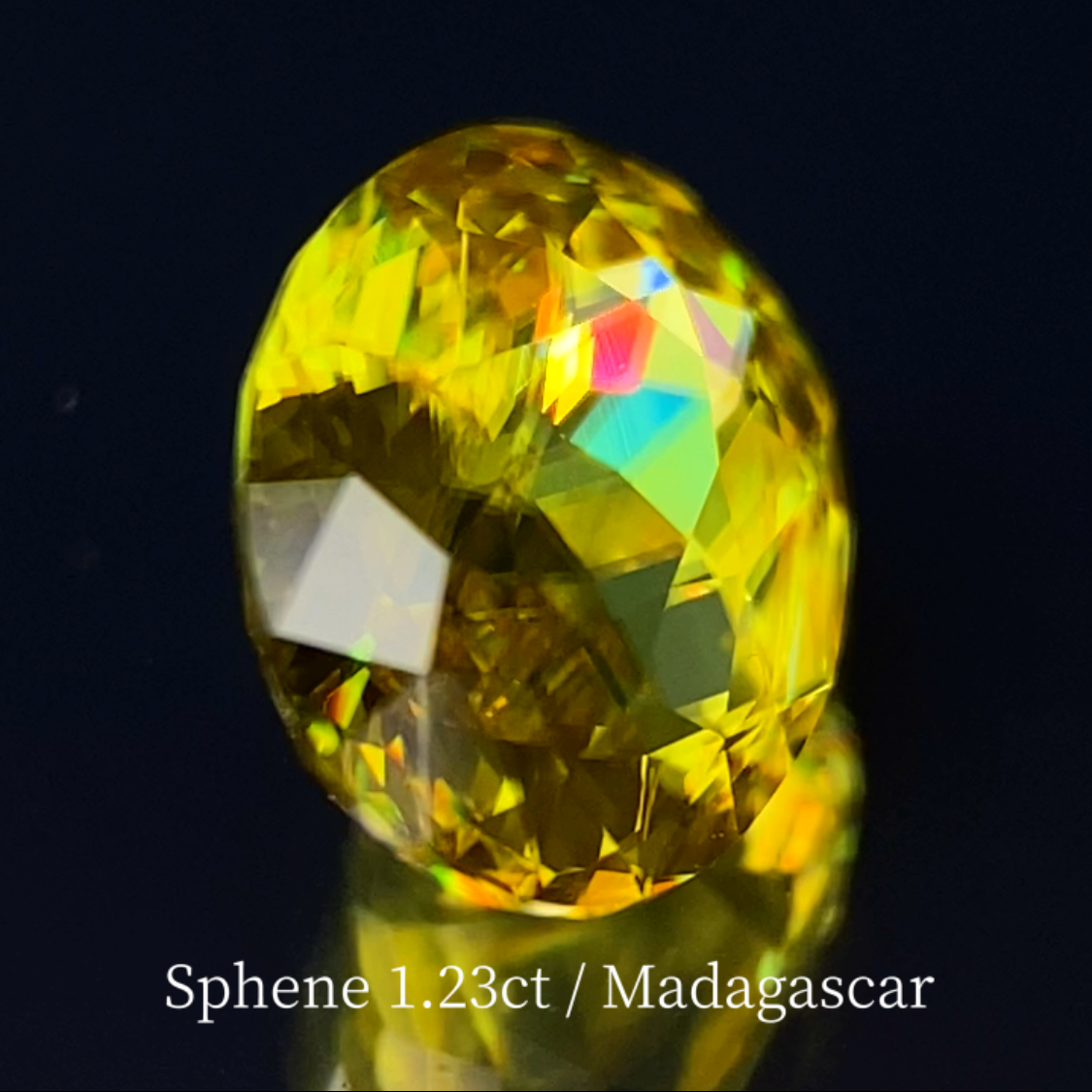Sphene 1.23ct / Madagascar