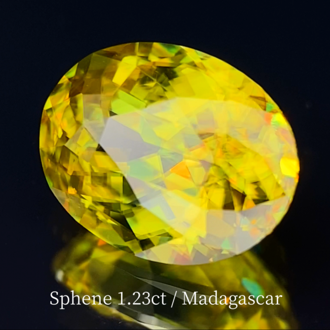 Sphene 1.23ct / Madagascar