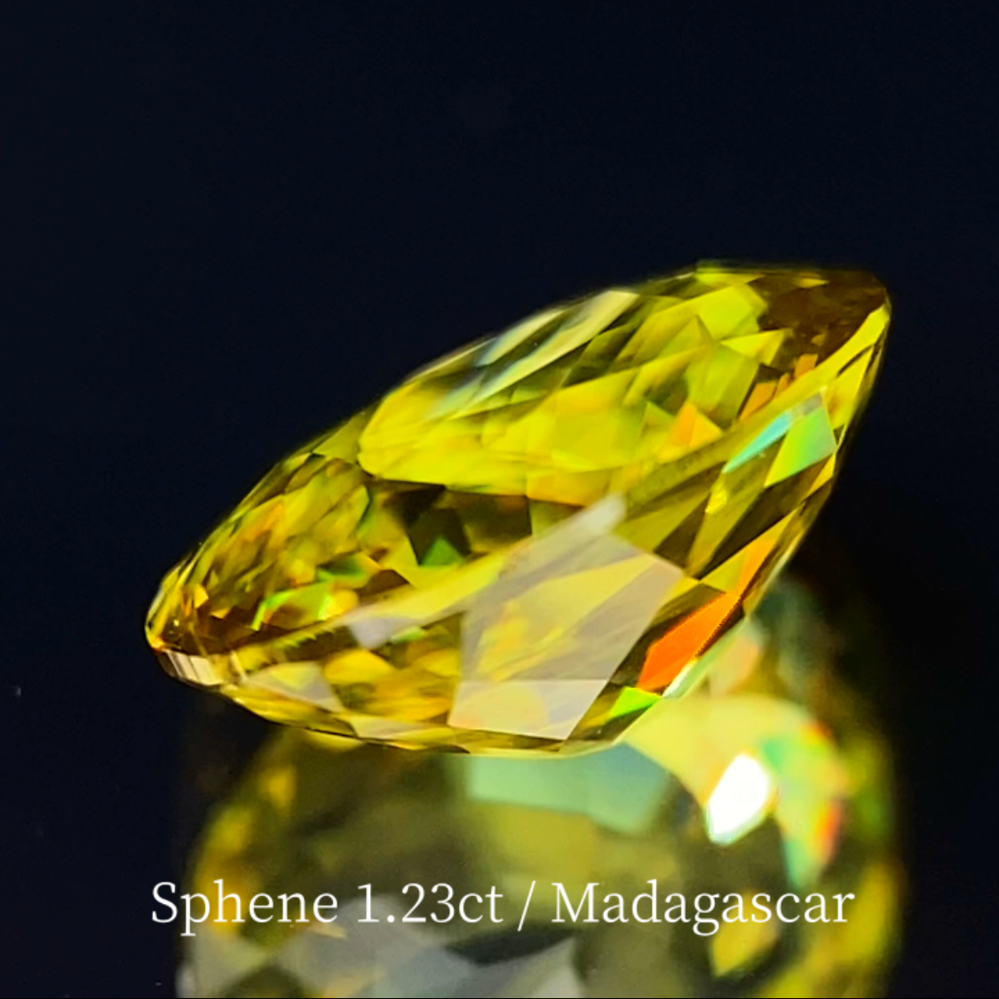 Sphene 1.23ct / Madagascar