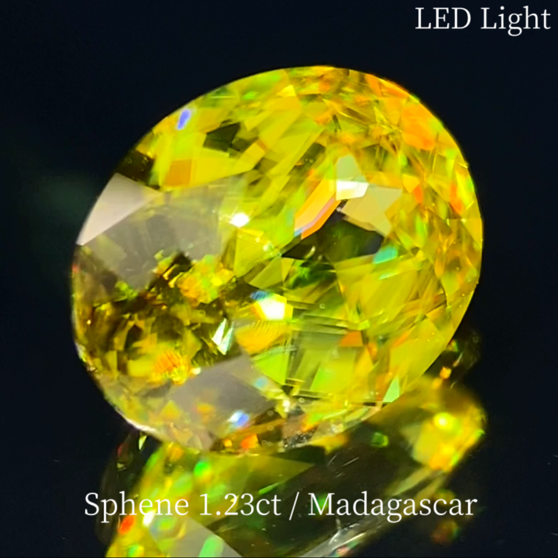 Sphene 1.23ct / Madagascar