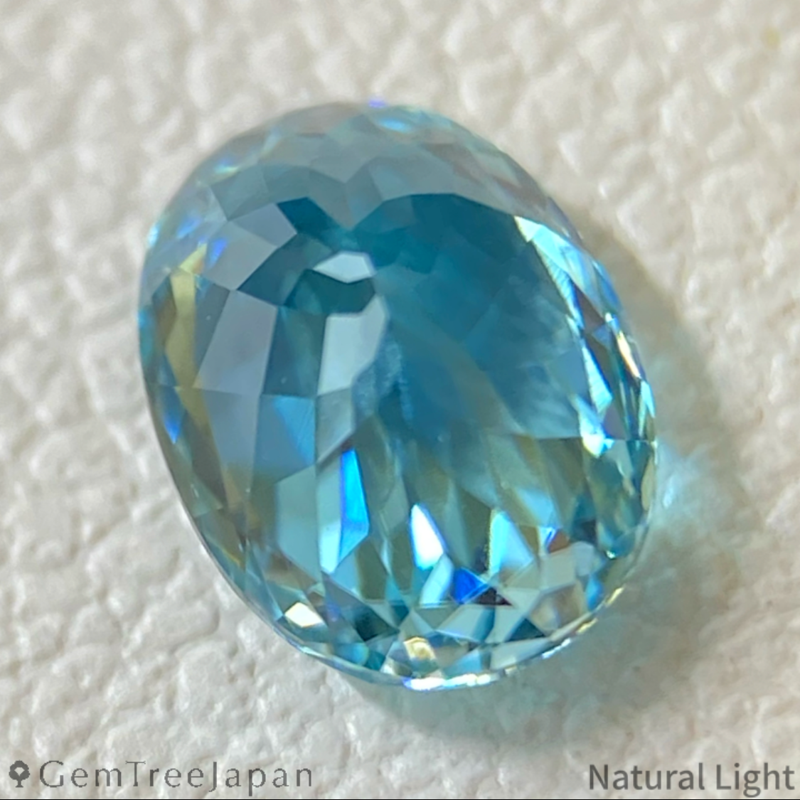 "Super Gira" Blue Zircon 1.14ct / Cambodia