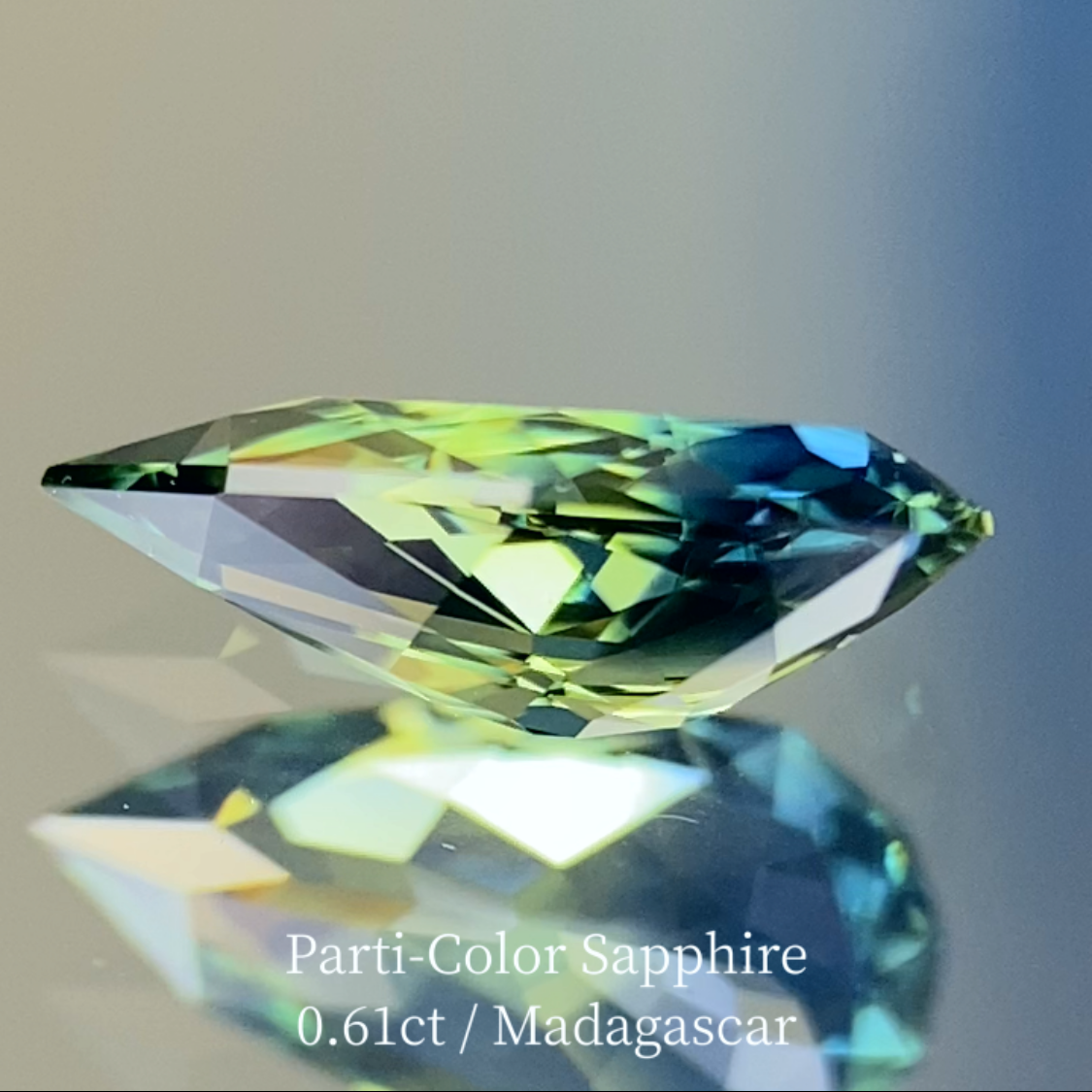 Parti-Color Sapphire 0.620ct / Madagascar