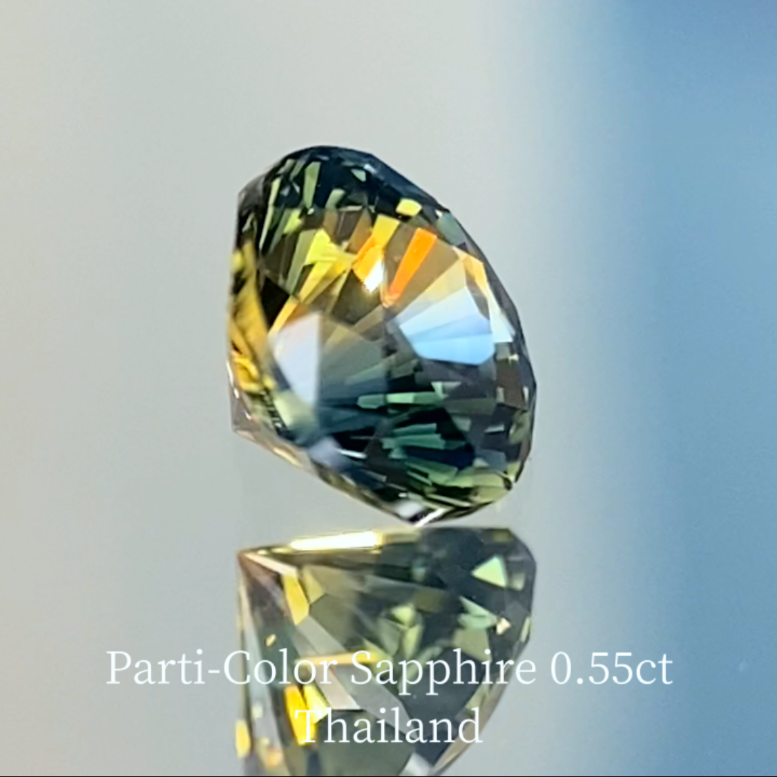 Parti-Color Sapphire 0.55ct / Thailand