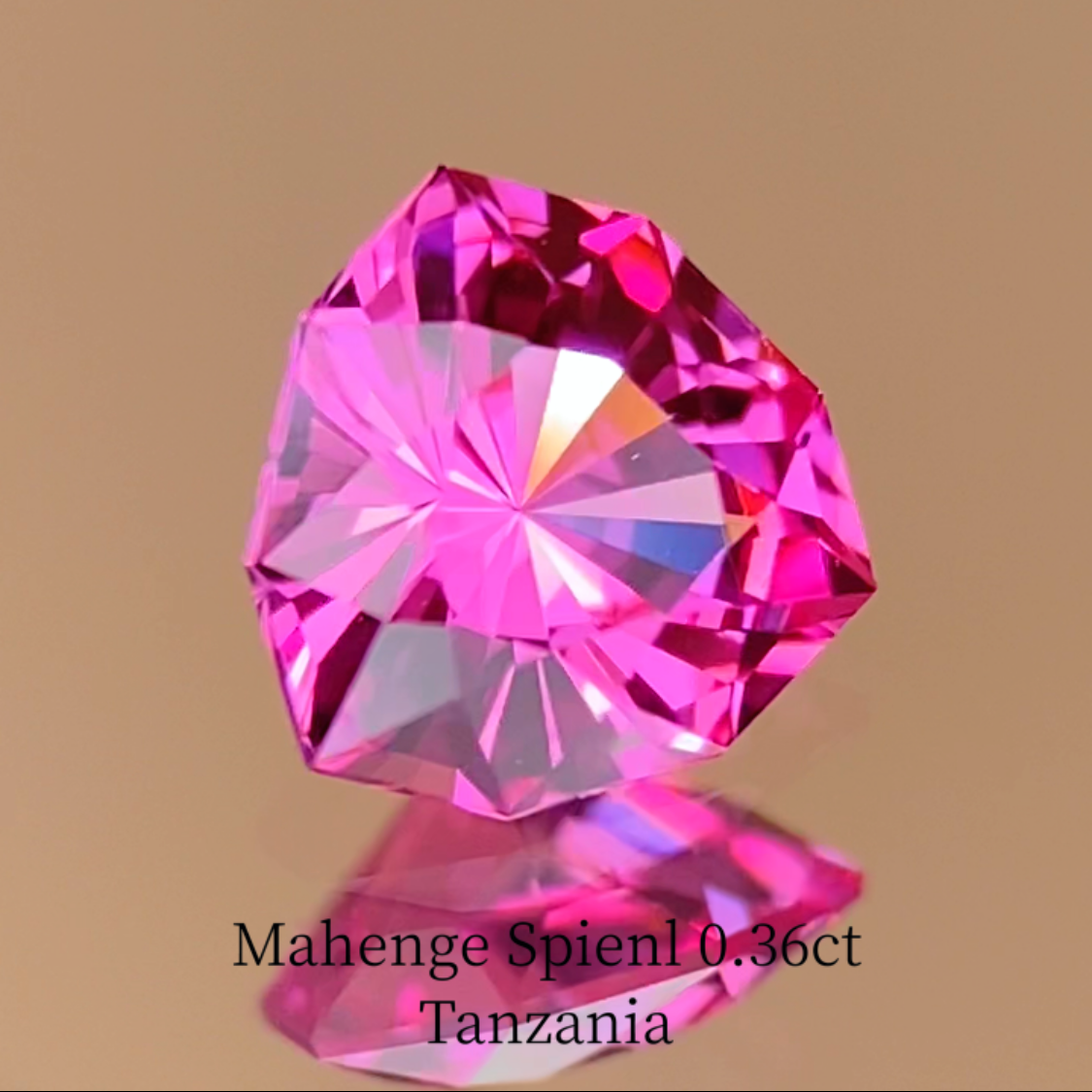 Neon Pink Spinel 0.372ct / Tanzania