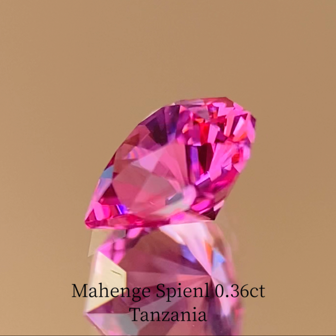 Neon Pink Spinel 0.372ct / Tanzania