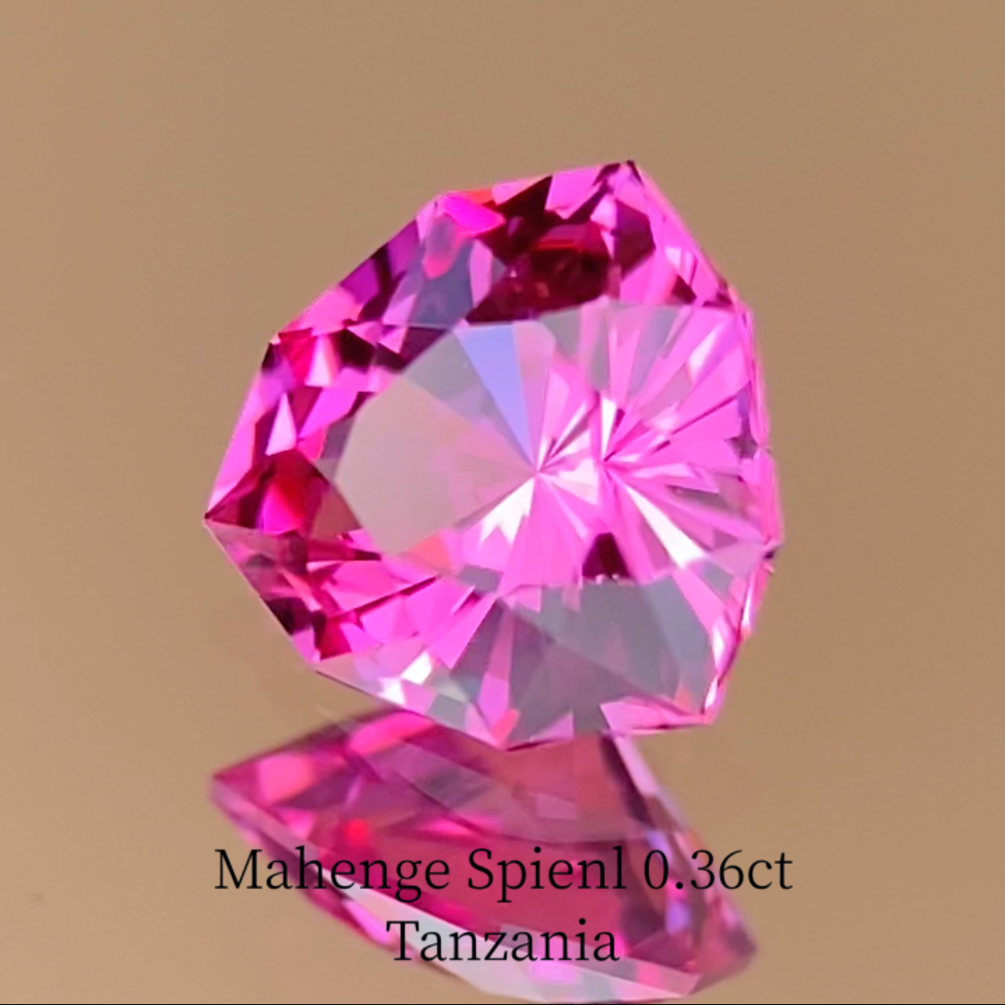 Neon Pink Spinel 0.372ct / Tanzania