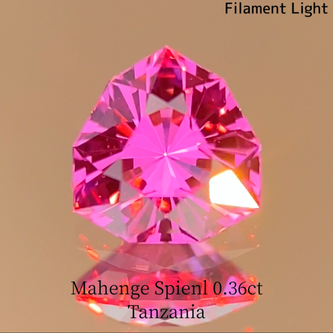 Neon Pink Spinel 0.372ct / Tanzania