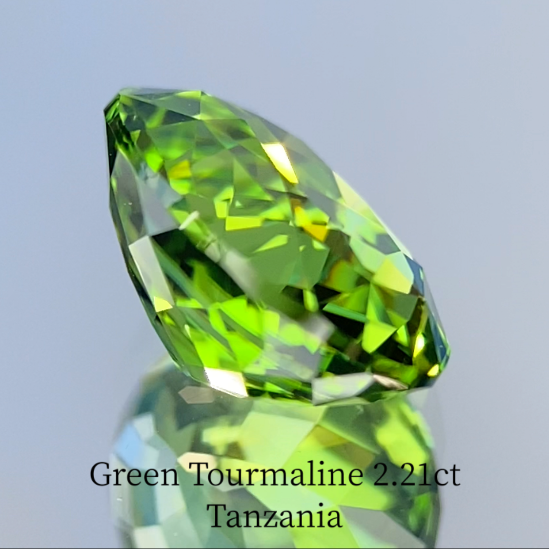 Green Tourmaline 2.230ct / Tanzania