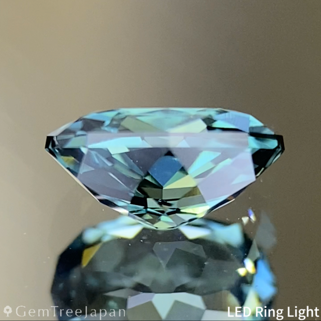 Bluish Green Sapphire 0.762ct / Nigeria
