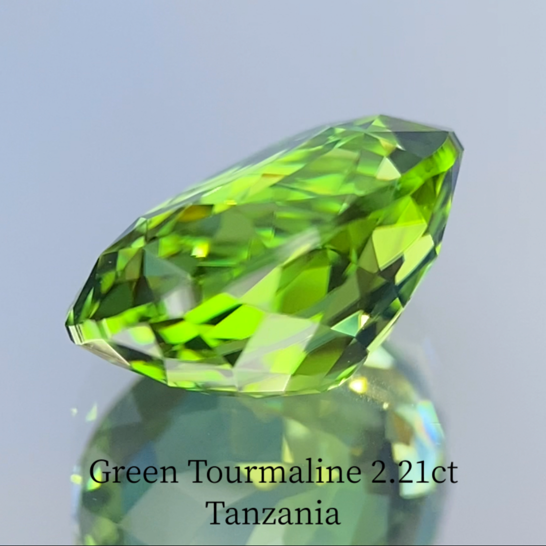 Green Tourmaline 2.230ct / Tanzania