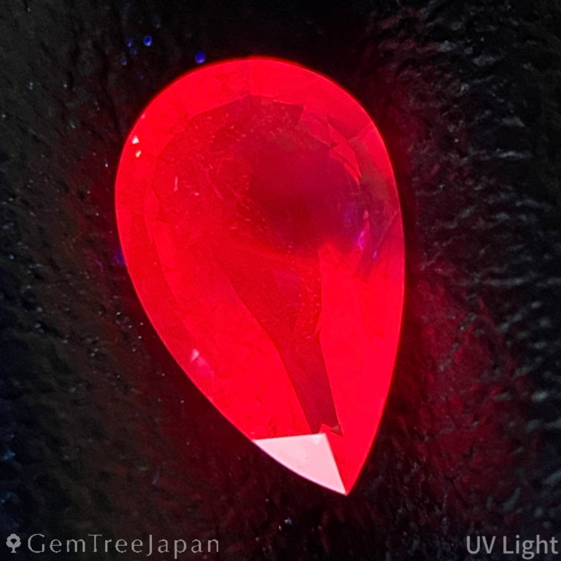Un-Heat Parti-Color Sapphire 0.635ct / Vietnam