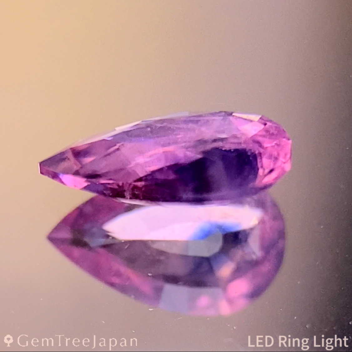Un-Heat Parti-Color Sapphire 0.635ct / Vietnam