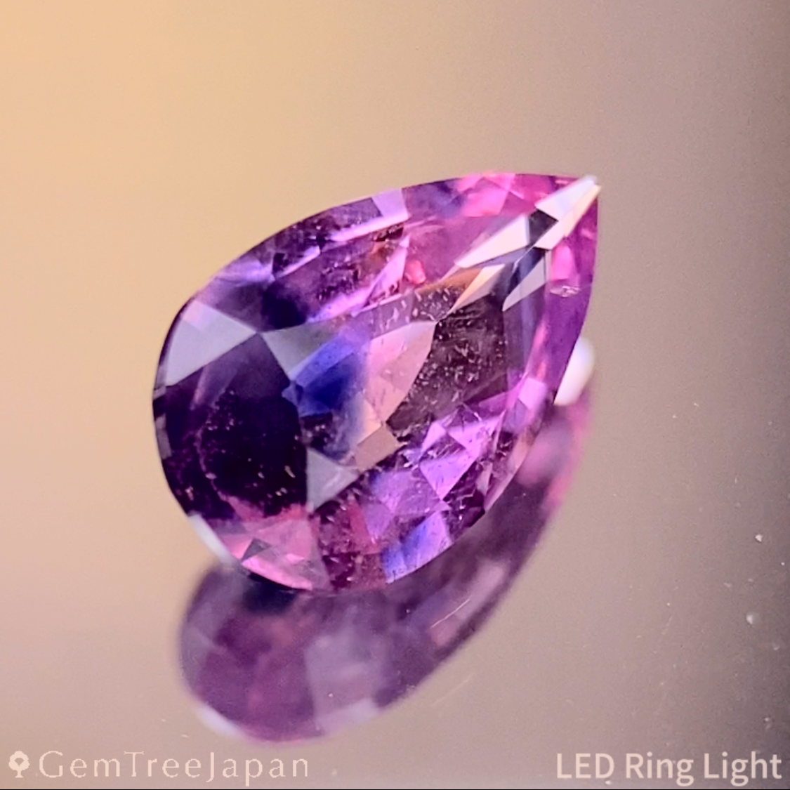 Un-Heat Parti-Color Sapphire 0.635ct / Vietnam