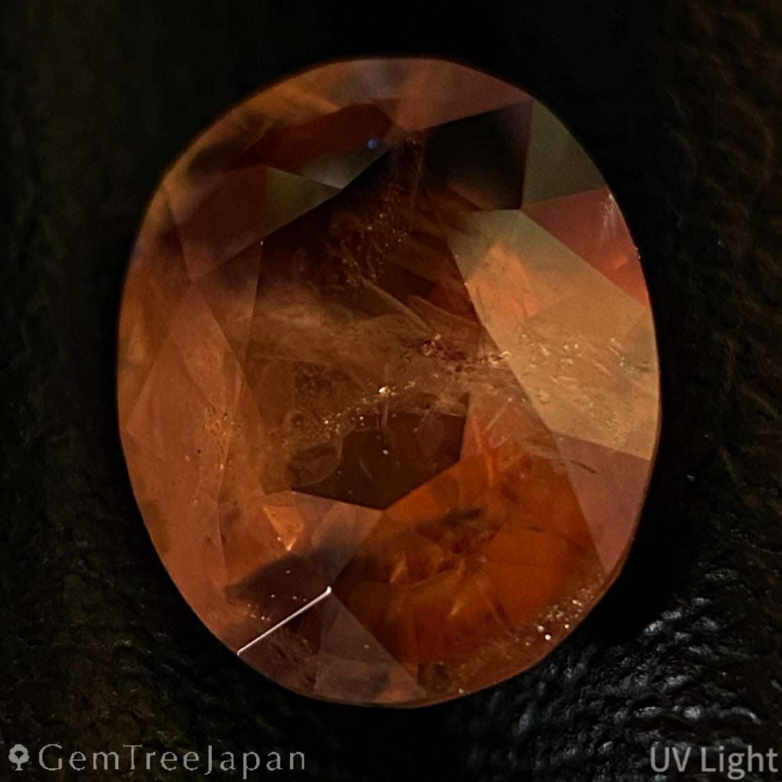 Un-Heat Parti-Color Sapphire 2.137ct / Vietnam