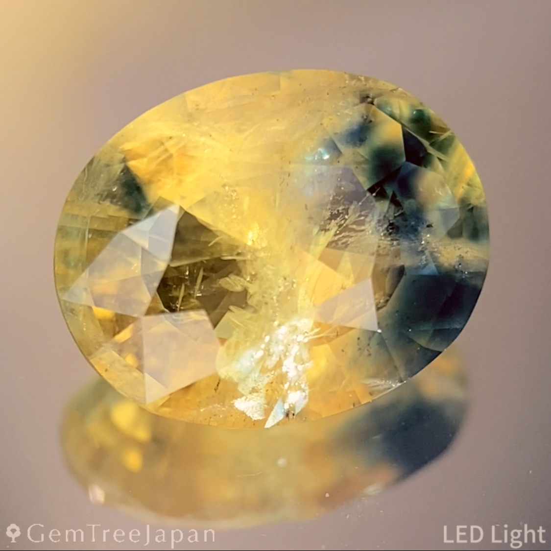 Un-Heat Parti-Color Sapphire 2.137ct / Vietnam
