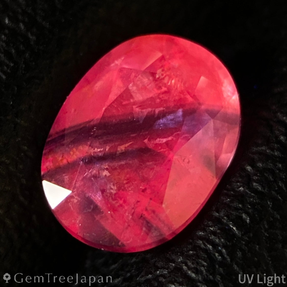 Un-Heat Parti-Color Sapphire 1.405ct / Vietnam