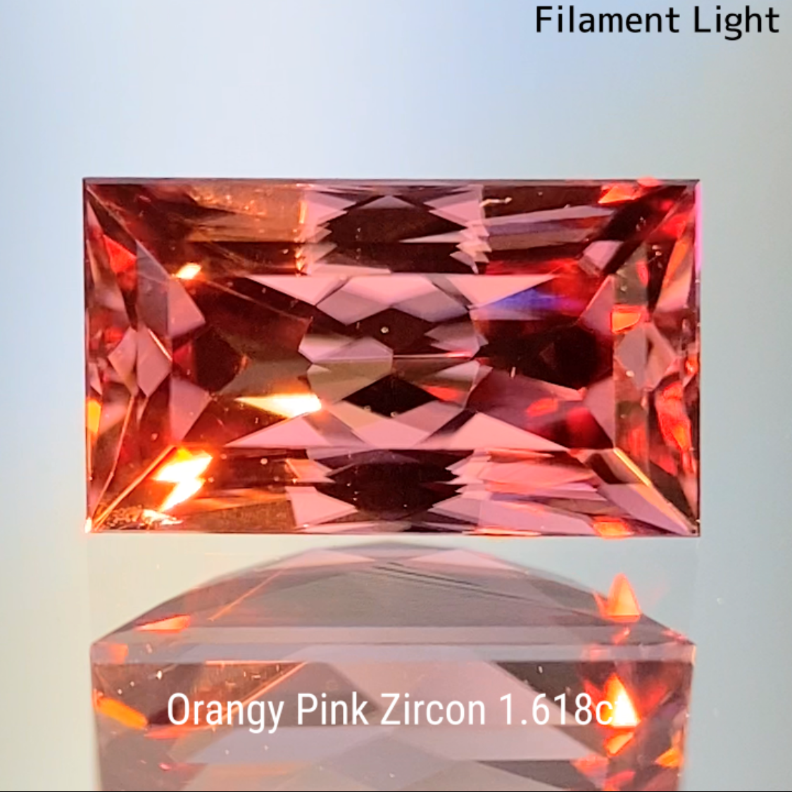 【Trial Price】Orangy Pink Zircon 1.618ct / Tanzania