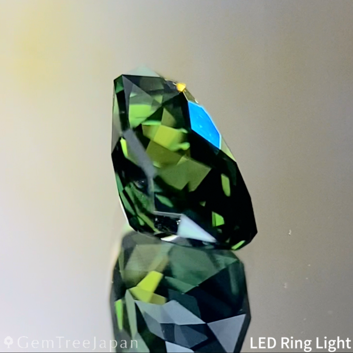Green Sapphire 0.774ct / Nigeria
