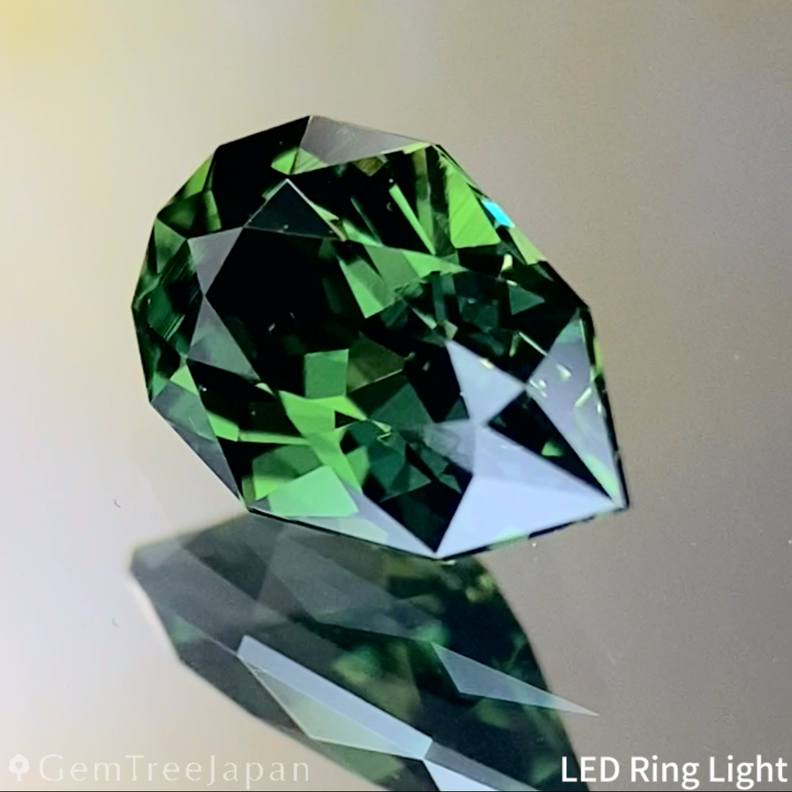 Green Sapphire 0.774ct / Nigeria
