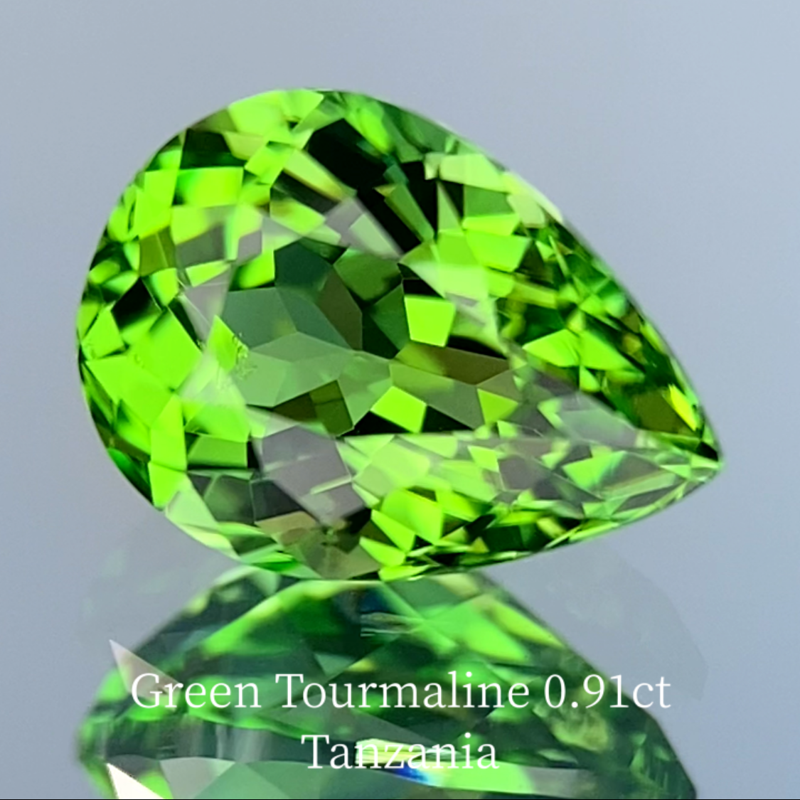 Green Tourmaline 0.923ct / Tanzania