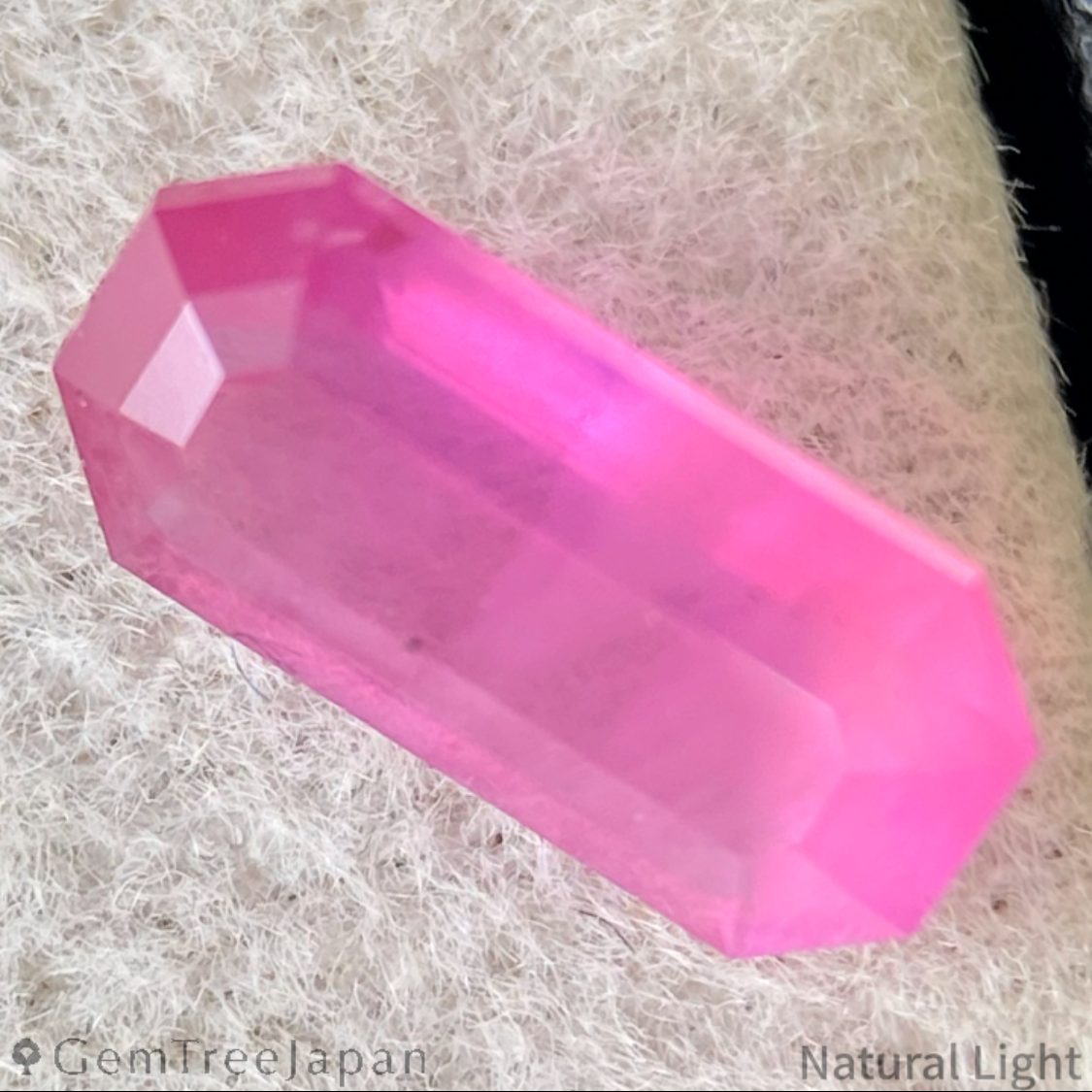 Un-Heat Sapphire 0.885ct / Sri Lanka