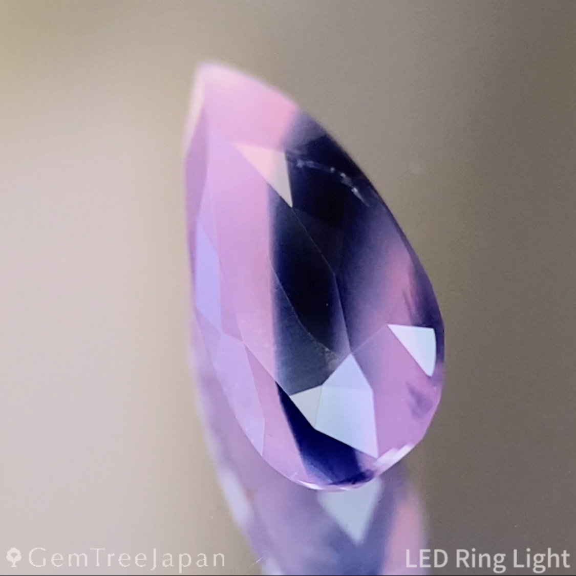 Un-Heat Parti-Color Sapphire 1.283ct / Vietnam