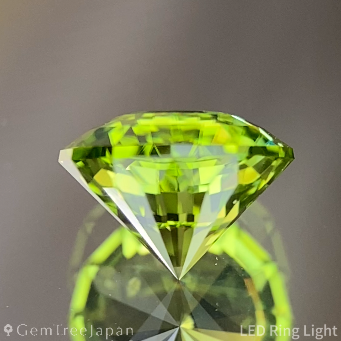 Peridot 1.42ct / Vietnam