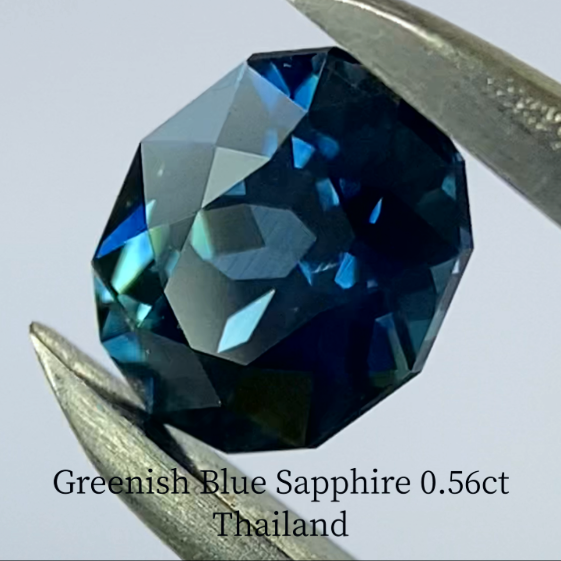 Greenish Blue Sapphire 0.570ct / Thailand