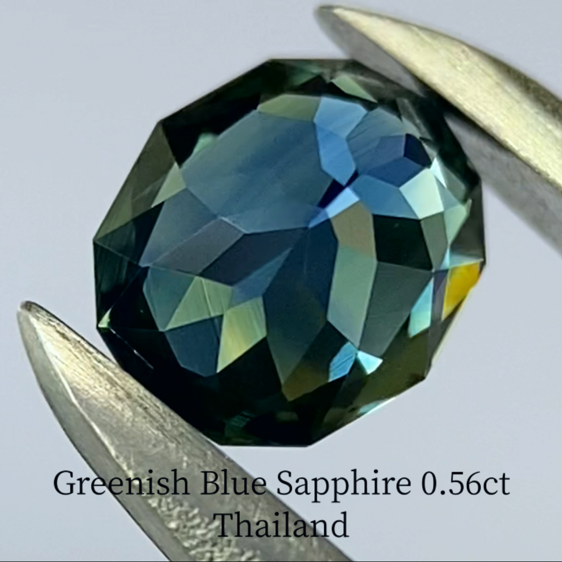 Greenish Blue Sapphire 0.570ct / Thailand
