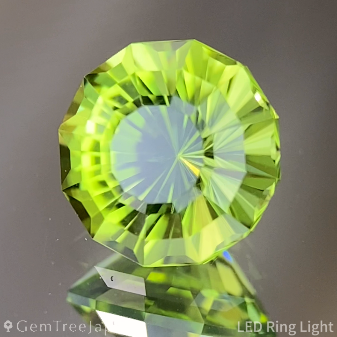 Peridot 1.42ct / Vietnam