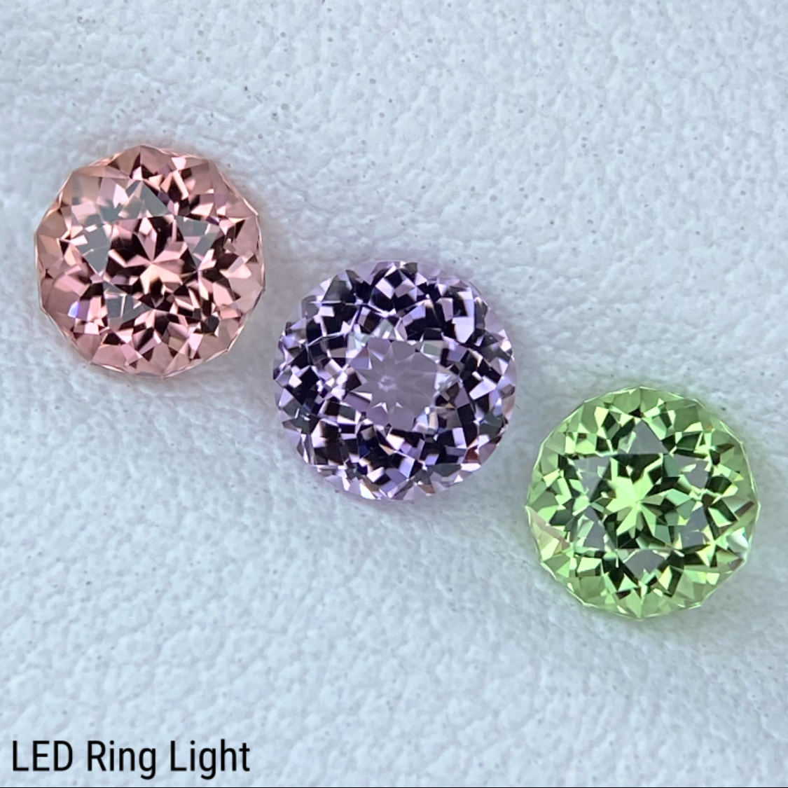【Flower Round 3pc Set】Malaya Garnet 0.605ct / Lavender Spinel 0.676ct / UV Change Tsavorite 0.524ct