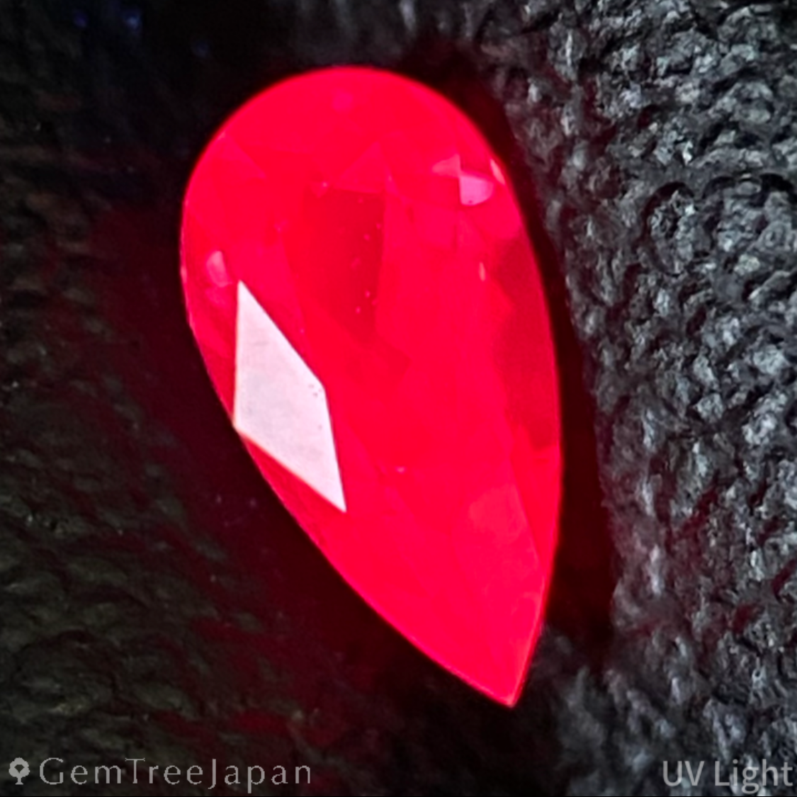 Pinkish Red Spinel 0.264ct / Vietnam