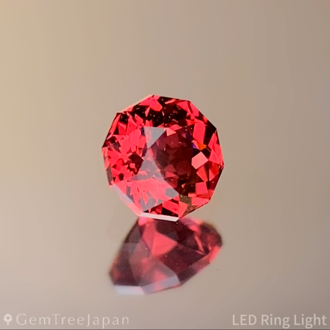Redish Orange Spinel 0.215ct / Vietnam