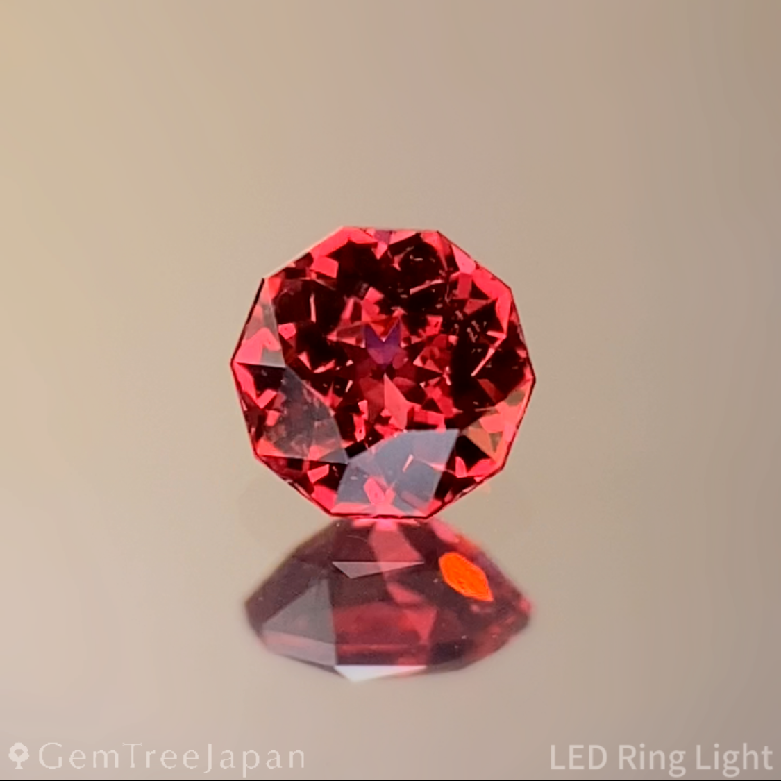 Redish Orange Spinel 0.215ct / Vietnam