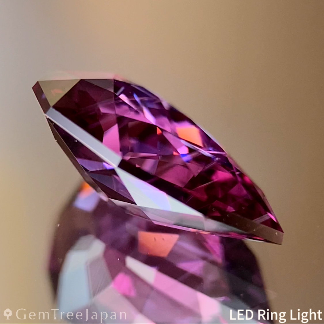 Pinkish Purple Spinel 2.452ct / Vietnam