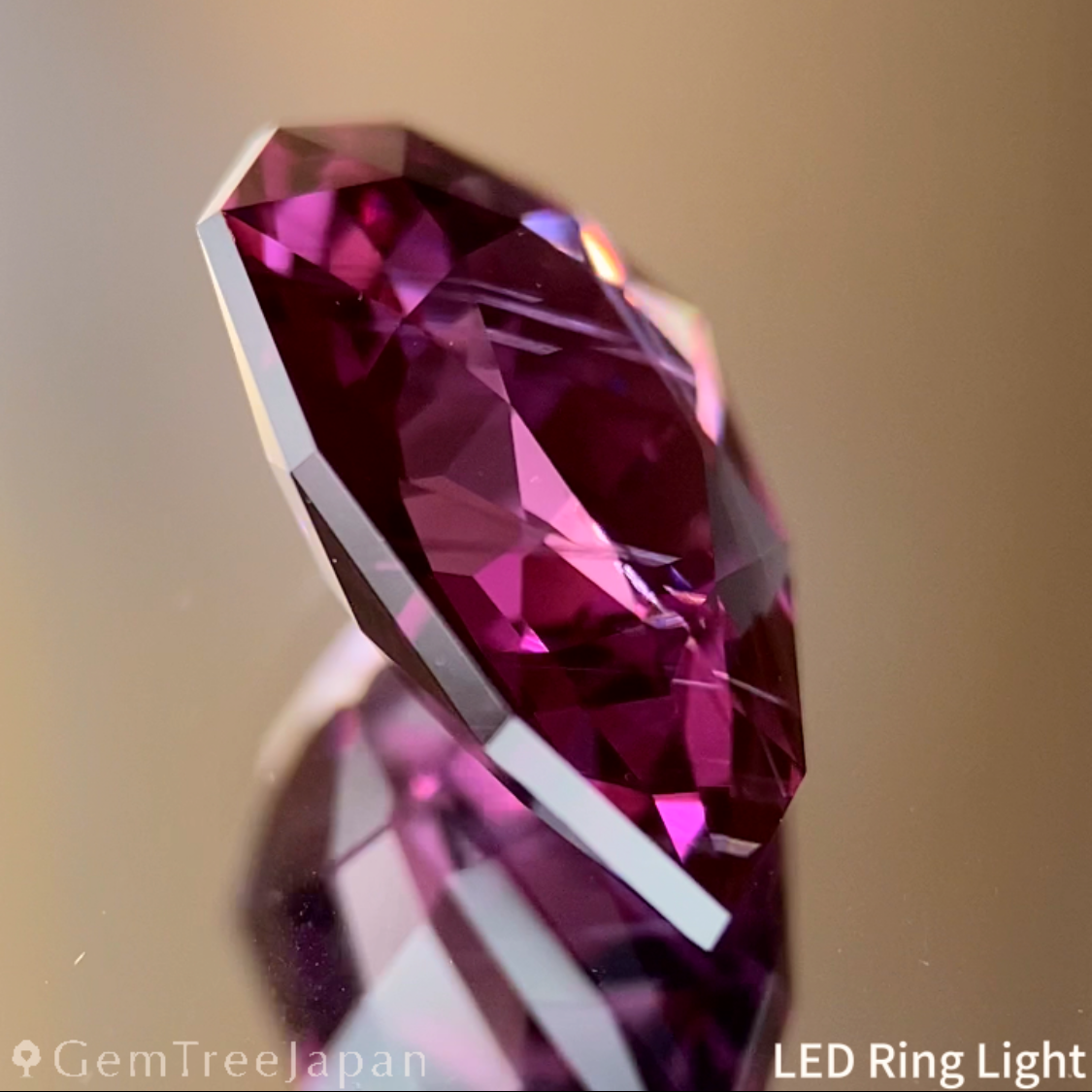 Pinkish Purple Spinel 2.452ct / Vietnam